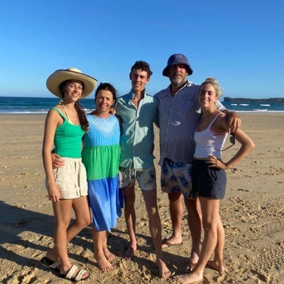 Meet your Posher, Jan - Picture 1 of 1